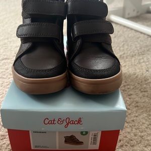 Toddler boy boots size 8